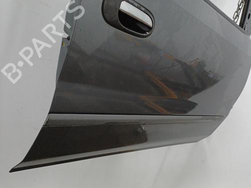 Used Right front door NISSAN ALMERA TINO (V10) 2.2 dCi (112 hp) 20405937