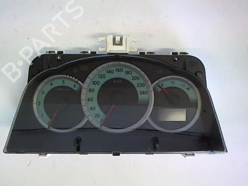 Used Instrument cluster TOYOTA COROLLA Verso (ZER_, ZZE12_, R1_) 2.2 D-4D (AUR10_, AUR10R) (136 hp) 20415218