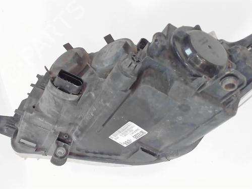 Right headlight VW PASSAT CC B6 (357) 2.0 TDI | BP20420787C29 