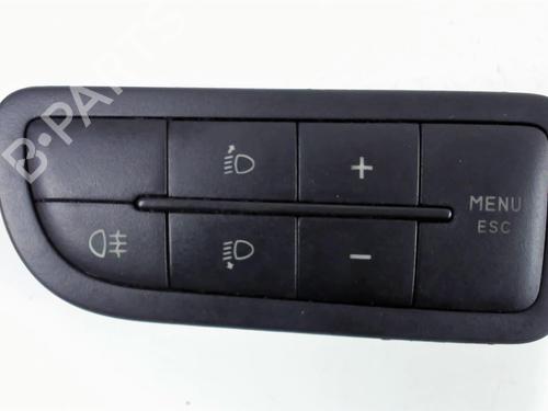 Used Headlight switch CITROËN NEMO Box Body/MPV (AA_) 1.4 HDi (68 hp) 21231728