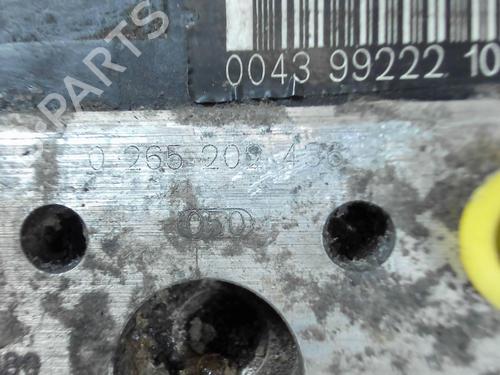 Used ABS pump ABS pump MERCEDES-BENZ E-CLASS (W210) E 200 CDI (210.007) (116 hp) 20399151 20399151