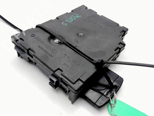 card-reader-renault-clio-iv-bh_-2012-2013-2014-2015-2016-2017-2018-2019-2020-2021-40224417 main image