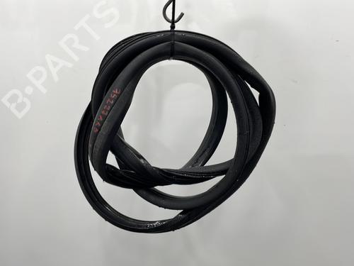 Used Rubber door seal Rubber door seal FORD GRAND C-MAX (DXA/CB7, DXA/CEU) 1.6 TDCi (115 hp) 20928942 20928942