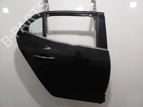 right-rear-door-renault-megane-iv-hatchback-b9amn_-2015-36685164 main image