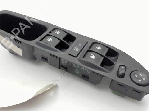 Left front window switch FIAT TIPO Saloon (356_, 357_) 1.4 (356SXA1B) | BP39576045I27 - Image 4