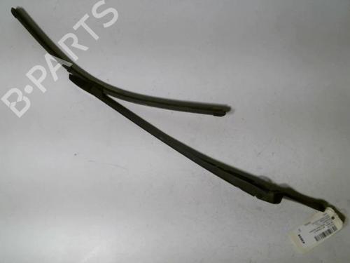 Used Front windshield wiper arm AUDI A6 C5 (4B2) 2.5 TDI quattro (180 hp) 20475646