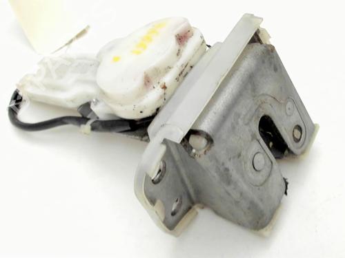 Tailgate lock SUZUKI SWIFT III (MZ, EZ) 1.3 (RS413, ZC11S) | BP29921688C101
