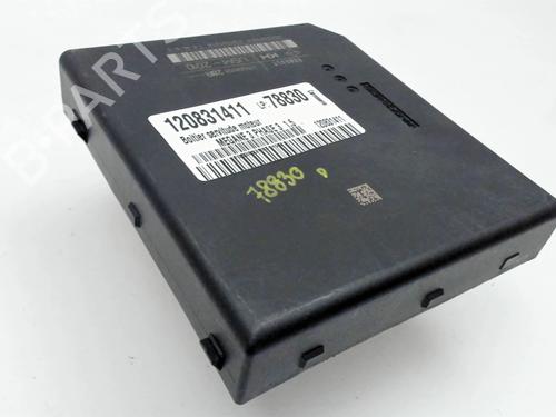 Fuse box RENAULT MEGANE III Hatchback (BZ0/1_, B3_) 1.5 dCi (BZ09, BZ0D, BZ1W, BZ29, BZ14) | BP32396671E1