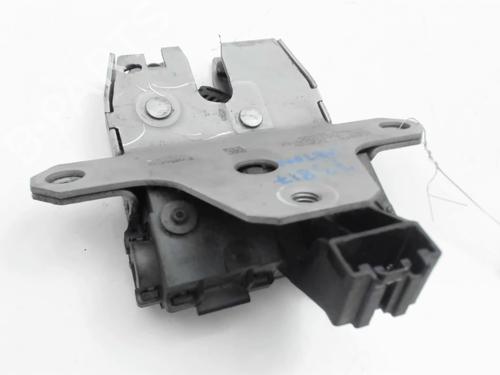 Used Tailgate lock FORD FOCUS III 1.0 EcoBoost (125 hp) 20419177
