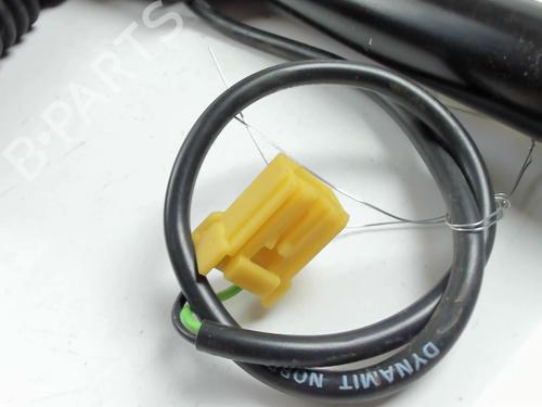 Front right belt tensioner LAND ROVER FREELANDER I (L314) 2.0 Td4 4x4 | BP21238164C88 
