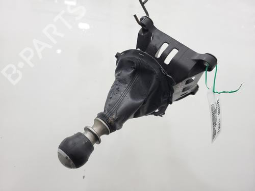 Used Gear lever Gear lever TOYOTA VERSO S (_P12_) 1.4 D4-D (NLP121_, NLP121R) (90 hp) 20610091 20610091