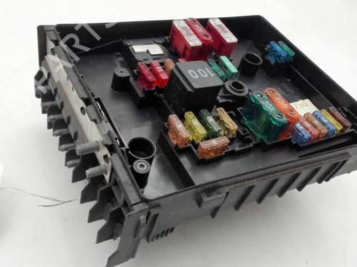 Fuse box VW GOLF VI (5K1) 2.0 TDI | BP39576082E1 - Image 5