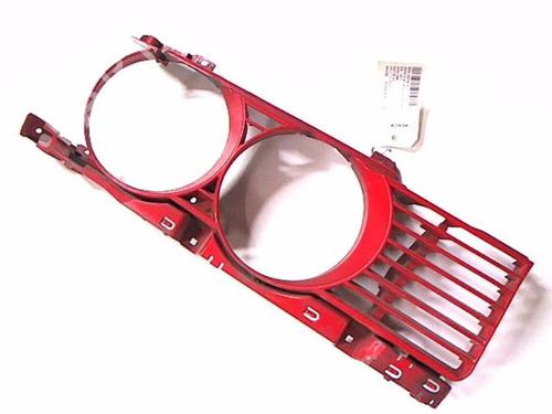 Used Grille BMW 5 (E34) 535 i (211 hp) 21232247