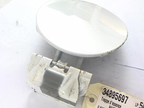 fuel-flap-mazda-2-de_-dh_-14-mzr-cd-d65142410d-2007-2008-2009-2010-2011-2012-2013-2014-2015-20403730 main image