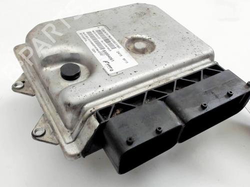 Used Engine control unit (ECU) Engine control unit (ECU) FIAT GRANDE PUNTO (199_) 1.3 D Multijet (75 hp) 30912944 30912944