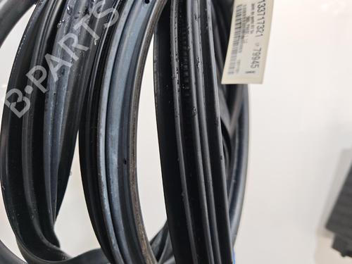 rubber-door-seal-fiat-500l-351_-352_-2012-39710403 main image