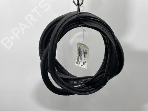 Used Rubber door seal AUDI A3 Sportback (8VA, 8VF) 1.6 TDI (105 hp) 30329502