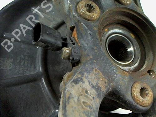 Used Left front steering knuckle VW TOURAN (1T3) 1.6 TDI (105 hp) 20392287