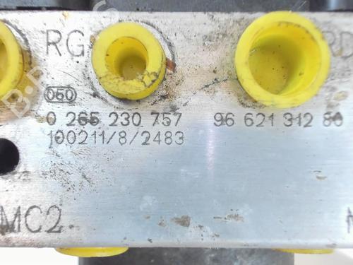 ABS pump CITROËN C5 III (RD_) 3.0 HDi 240 (RDX8CA) | BP20444712M43 