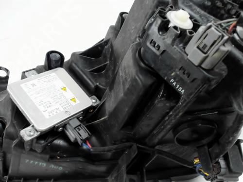 Used Right headlight Right headlight MAZDA 3 (BM, BN) [2013-2019] 34407507 34407507
