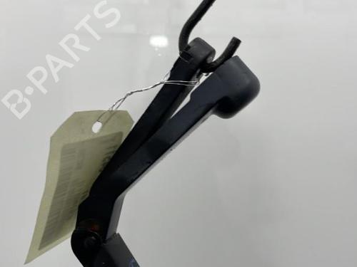 Front windshield wiper arm NISSAN MICRA II (K11) 1.3 i 16V (HK11) | BP20389797C143 