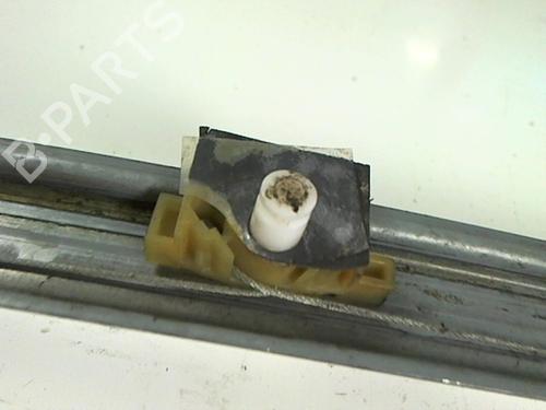 Used Front right window mechanism Front right window mechanism RENAULT LAGUNA III (BT0/1) 2.0 dCi (BT01, BT08, BT09, BT0E, BT0K, BT12, BT1C, BT1D,... (150 hp) 20447740 20447740
