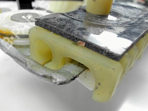 Used Front left window mechanism Front left window mechanism CITROËN C4 CACTUS 1.2 THP 110 (110 hp) 20398903 20398903