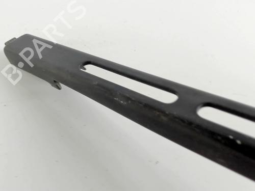 Front windshield wiper arm PEUGEOT 307 CC (3B) 2.0 HDi 135 | BP20465773C143 