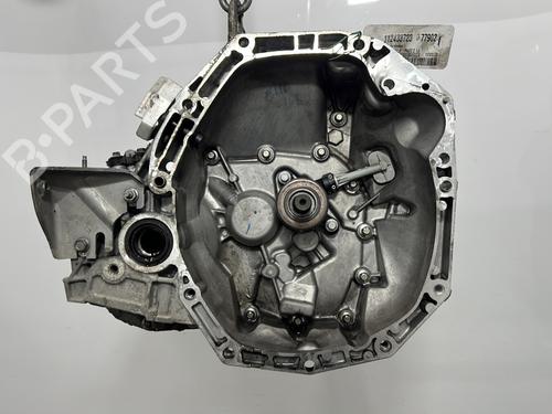 Caja de cambios RENAULT CAPTUR I (J5_, H5_) 1.5 dCi 90 (J5N4, J5M5, J5MW, J5M6, J5AL, J5AJ) 320104545R