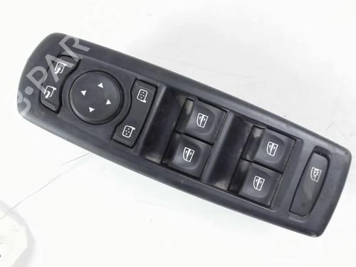 Used Left front window switch RENAULT MEGANE III Hatchback (BZ0/1_, B3_) 1.5 dCi (BZ09, BZ0D, BZ1W, BZ29, BZ14) (110 hp) 22103351