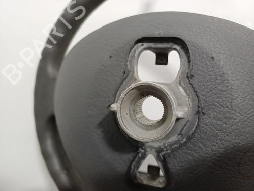 Used Steering wheel Steering wheel RENAULT MODUS / GRAND MODUS (F/JP0_) 1.2 (JP0C, JP0K, FP0C, FP0K, FP0P, JP0P, JP0T) (75 hp) 34146061 34146061