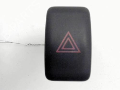 Pulsante luci di emergenza TOYOTA STARLET (_P9_) 1.3 (EP91_, EP91R) (75 hp) 30912845