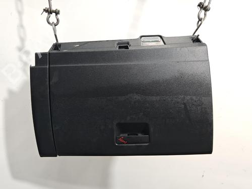 glove-box-seat-ibiza-v-kj1-kjg-2017-40512722 main image