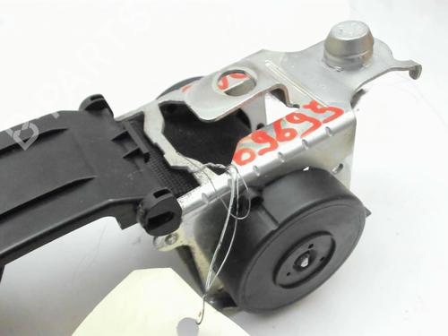 Front left belt tensioner OPEL ASTRA H (A04) 1.9 CDTI (L48) | BP20401590C87 