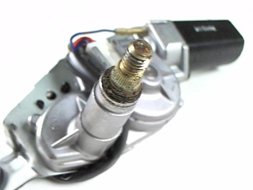Used Rear wiper motor NISSAN X-TRAIL I (T30) 2.2 dCi (136 hp) 20466272