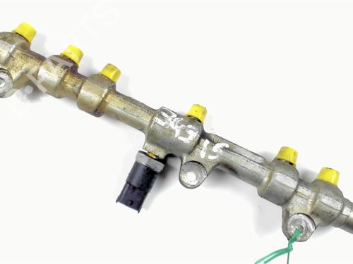 Used Injection rail Injection rail ALFA ROMEO 156 (932_) 2.4 JTD (932B1) (136 hp) 21235812 21235812