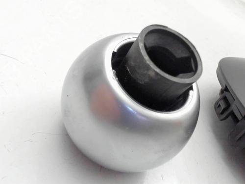 Shift knob PEUGEOT 308 CC (4B_) 2.0 HDi | BP39760135I34 - Image 2