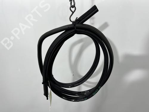 BP30401781C142 main image