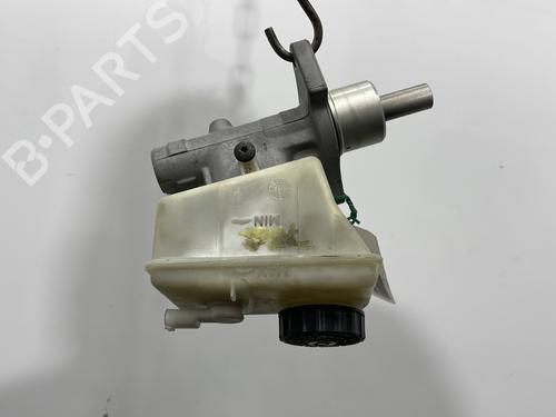 brake-master-cylinder-bmw-3-e46-1997-1998-1999-2000-2001-2002-2003-2004-2005-30363871 main image