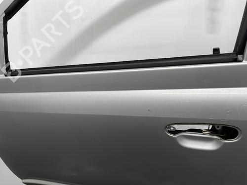 Dør venstre foran TOYOTA YARIS (_P1_) 1.4 D-4D (NLP10_, NLP10R) | BP30603060C2