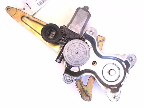 Used Rear left window mechanism Rear left window mechanism TOYOTA RAV 4 II (_A2_) 2.0 D 4WD (CLA20_, CLA21_, CLA20R, CLA21R) (116 hp) 20461402 20461402