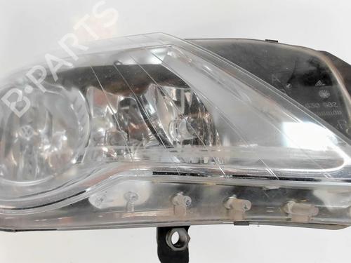 Right headlight VW PASSAT CC B6 (357) 2.0 TDI | BP20420787C29 