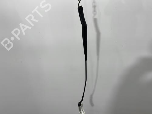 front-windshield-wiper-arm-seat-leon-5f1-2012-2013-2014-2015-2016-2017-2018-2019-2020-2021-32220156 main image