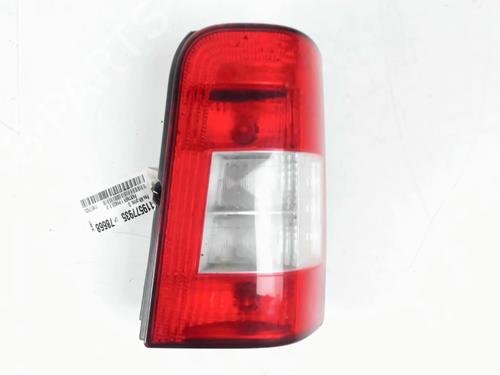 Feu arrière droit PEUGEOT PARTNER MPV (5_, G_) 2.0 HDI (90 hp) 31871787