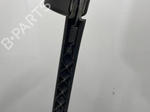 Bagrudeviskerarm FORD FOCUS III 1.6 TDCi (115 hp) 20386647