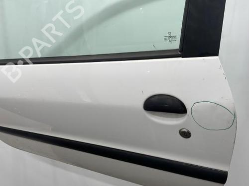 Left front door PEUGEOT 206+ (2L_, 2M_) 1.4 HDi eco 70 | BP22102993C2 