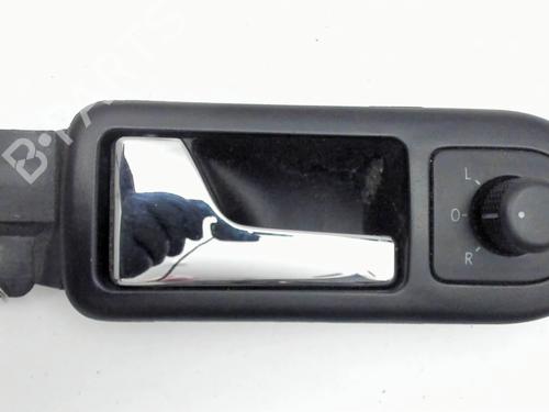 Maniglia interna anteriore sinistra Maniglia interna anteriore sinistra VW GOLF IV (1J1) 1.6 16V (105 hp) 33894735 33894735