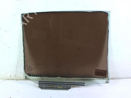 Rear left door window TOYOTA YARIS (_P9_) 1.4 D-4D (NLP90_, NLP90R) | BP20425877C20 