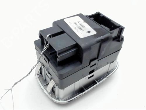 Left front window switch PEUGEOT 206+ (2L_, 2M_) 1.4 HDi eco 70 | BP32787055I27  - Image 5