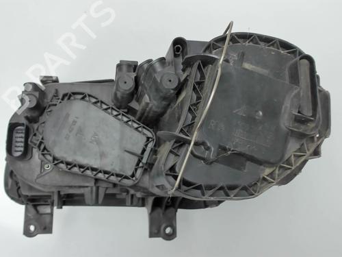 Used Right headlight Right headlight VW TOURAN (1T1, 1T2) 1.9 TDI (105 hp) 20427714 20427714